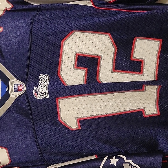 Mens Patriots football jersey - Picture 3 of 5